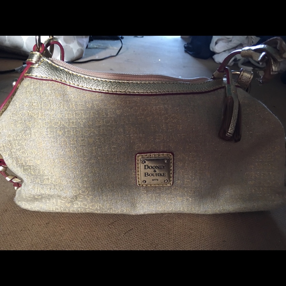 Small Dooney purse